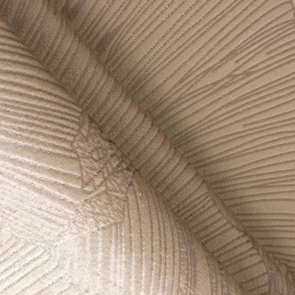 Elegantný zamatový stredový obrus s krásnym vzorom 40x140