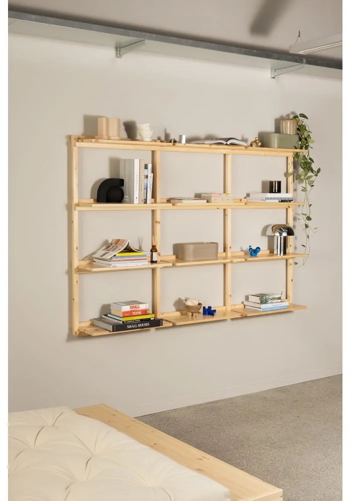 Nástenná knižnica z borovicového dreva v prírodnej farbe 192x127 cm Groove – Karup Design