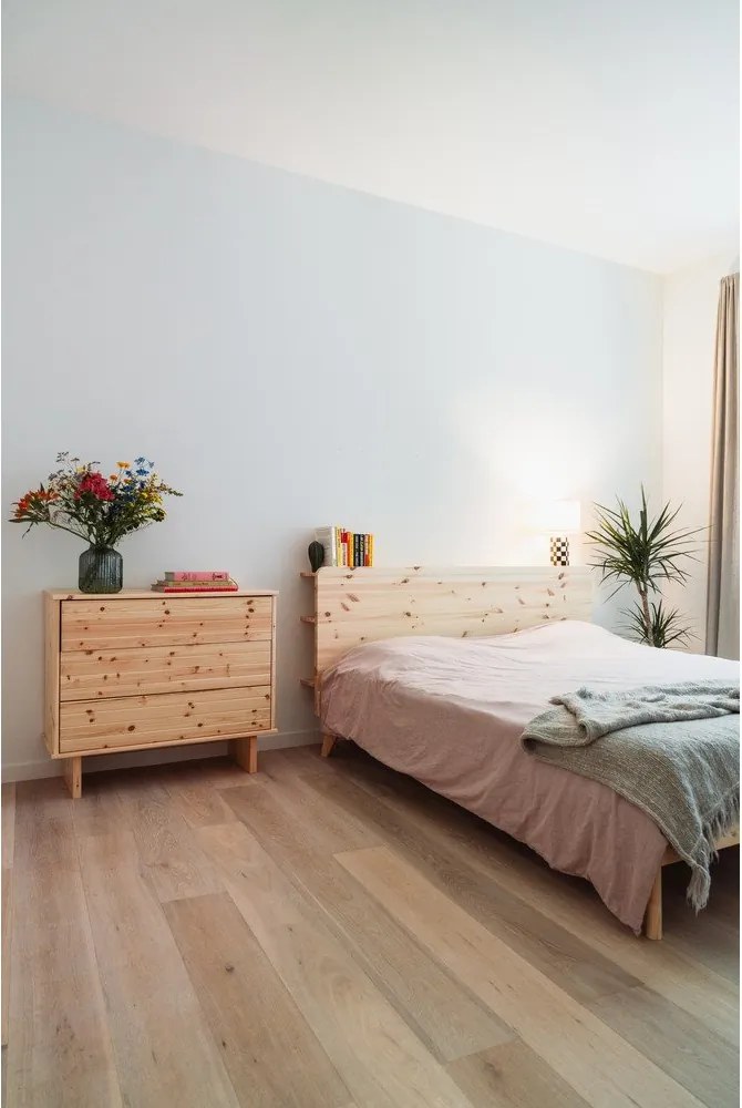 Dvojlôžková posteľ z borovicového dreva s roštom 140x200 cm Retreat – Karup Design