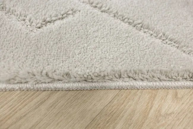 Kúpeľňový koberček Moreno svetlosivý, kosoštvorce