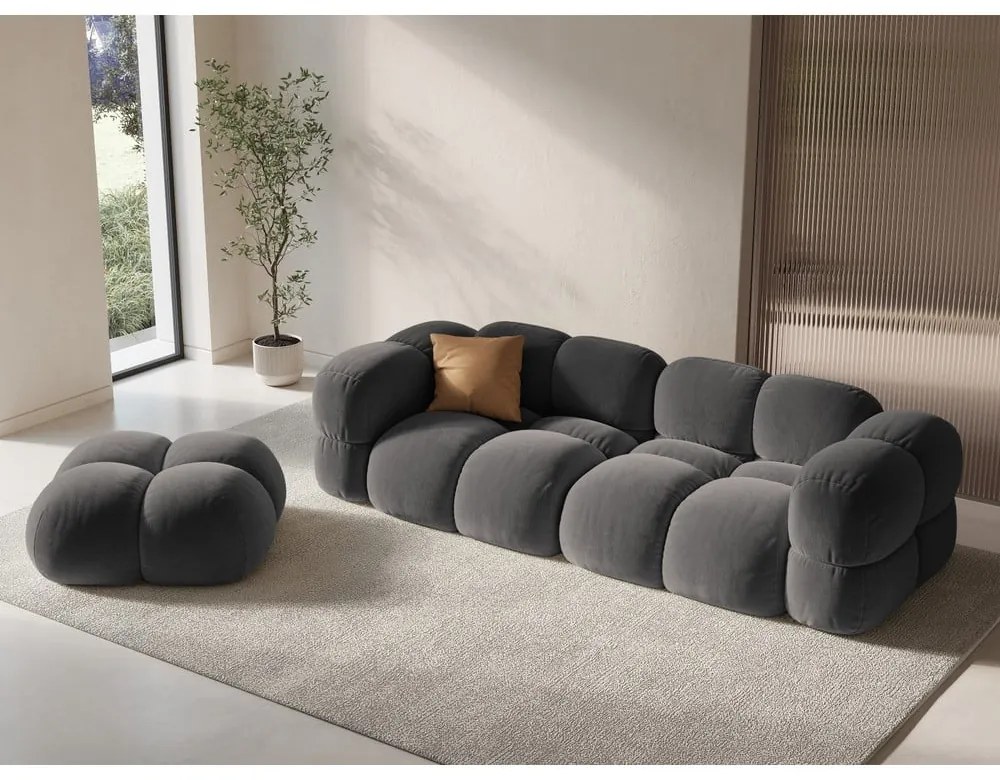 Sivá zamatová podnožka Loretto – Cosmopolitan Design