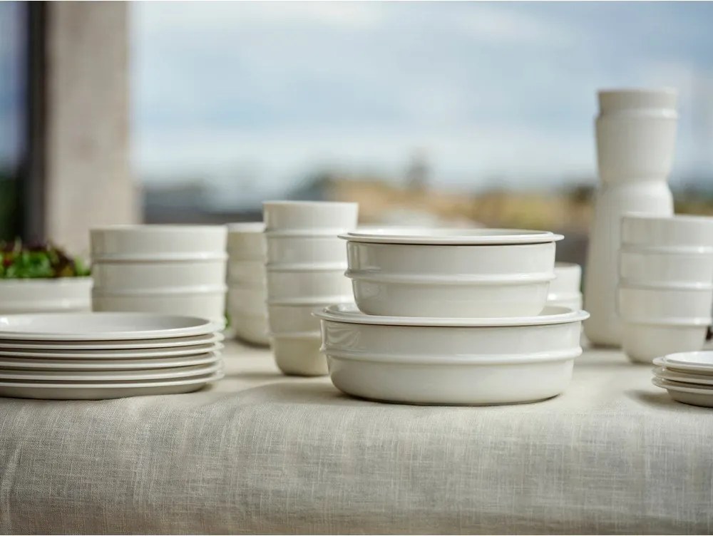 Krémovobiela porcelánová šálka 250 ml Eau – Zone