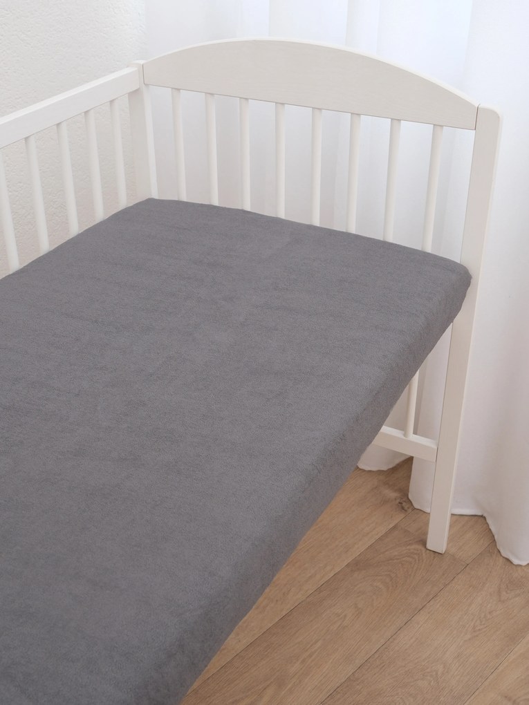 Froté plachta do postieľky 70 × 140 cm - tmavo sivá