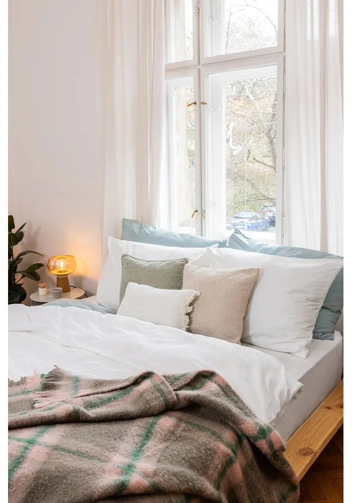 Biele obliečky na dvojlôžko z mikrosaténu 200x200 cm Basic – Bonami Essentials