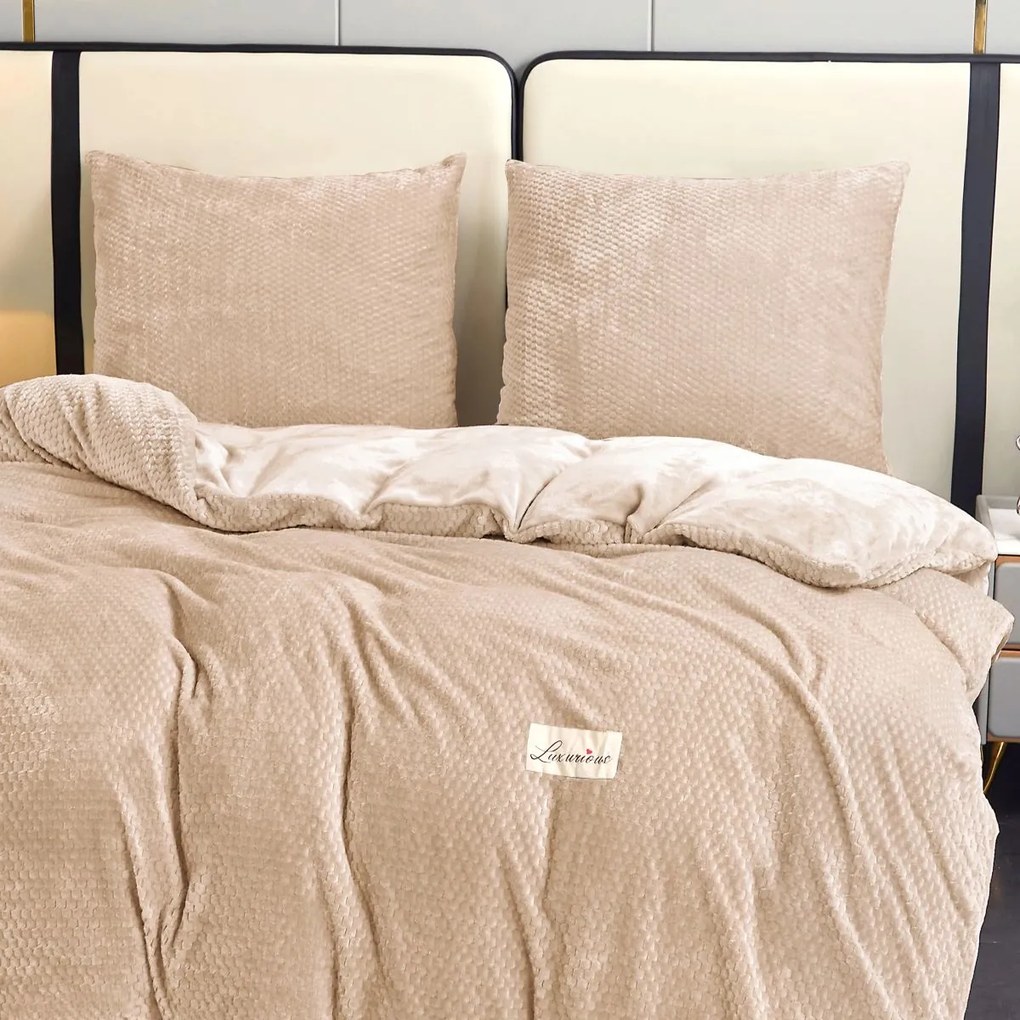 Dekorstudio Obojstranné plyšové posteľné obliečky PMK-03 v béžovej farbe Rozmer posteľných obliečok: Šírka x Dĺžka: 160x200cm + 2 ks 70x80 cm