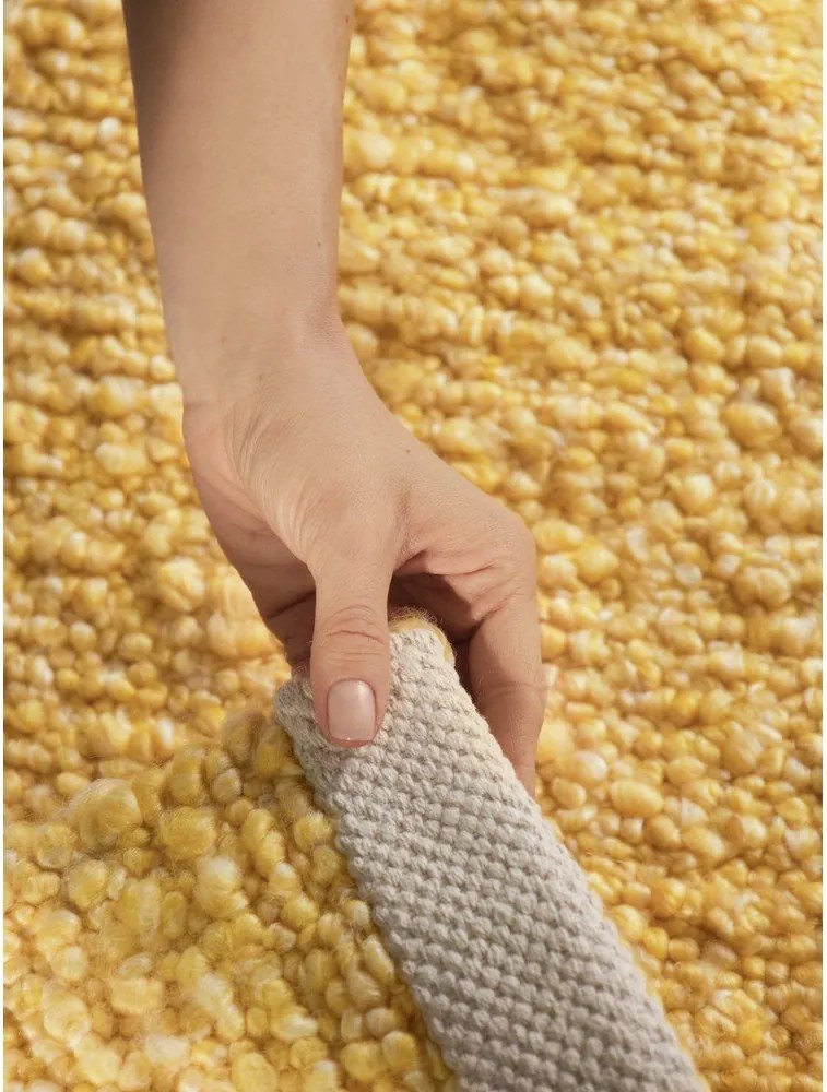 Žltý ručne tkaný behúň z materiálu buklé 80x200 cm Notting Hill Portobello – Ted Baker