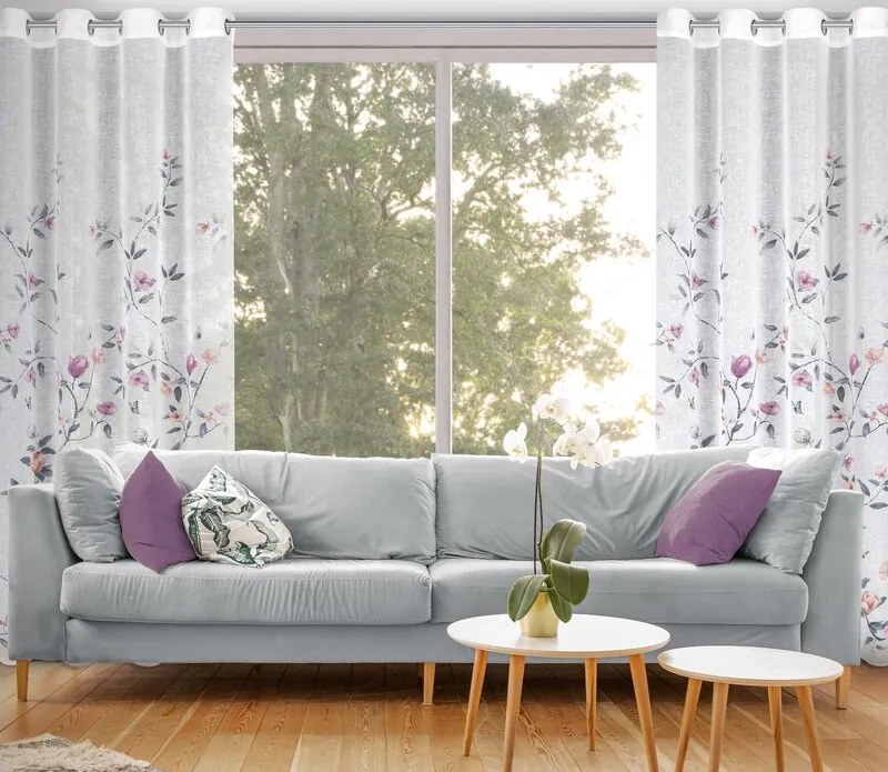 Dekorstudio Dekoračný etamínový záves ANTEA s kvetinovým motívom 140x250cm