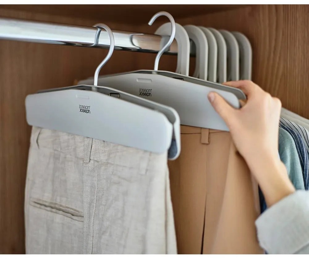 Plastové vešiaky v súprave 2 ks na nohavice Orderly – Joseph Joseph