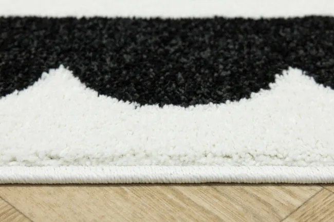 Detský koberec LIMA M138A čierny / biely