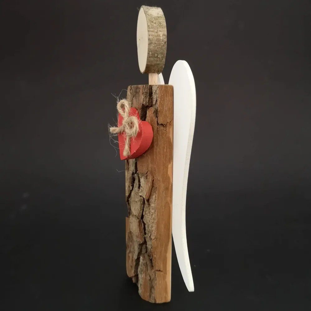 AMADEA Drevený anjel s kôrou s bielymi krídlami a čeveným srdcom, masívne drevo, 19x13,5x3 cm