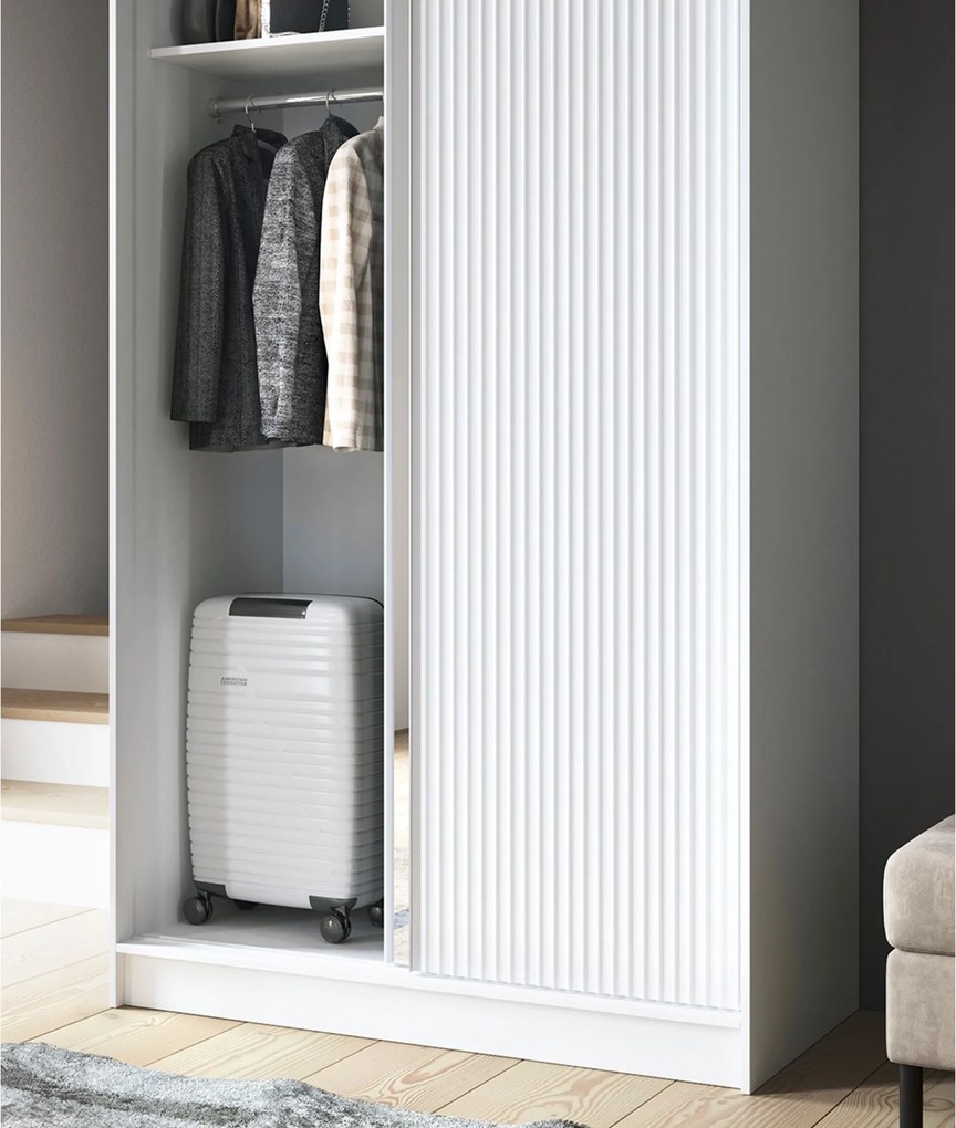 Šatní skříň Biancco se zrcadlem 120 cm bílá