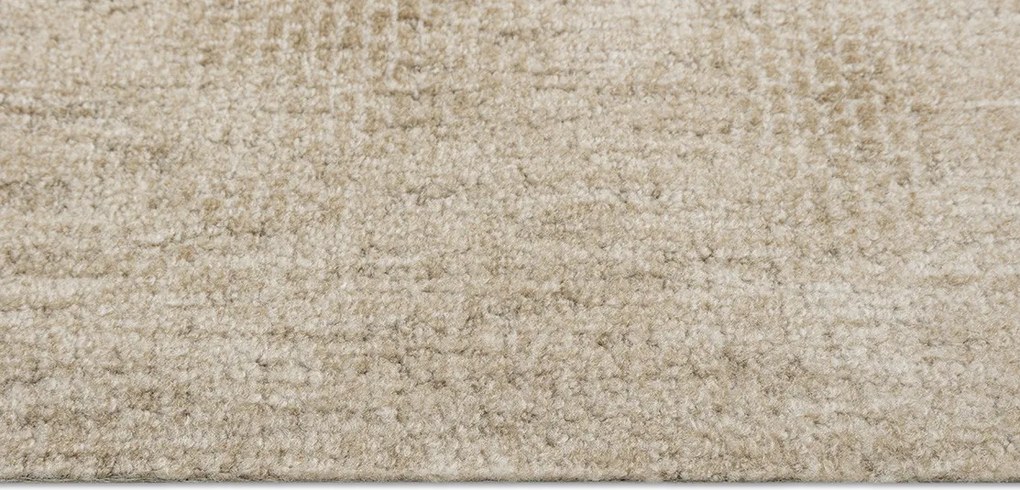 AKCIA: 95x295 cm Metrážny koberec Batik 33, šíře, béžová, filc, obývacia izba, Associated Weavers