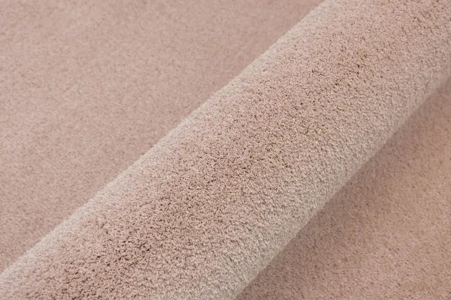 Metrážny koberec AMAZING 110 púdrovoružový