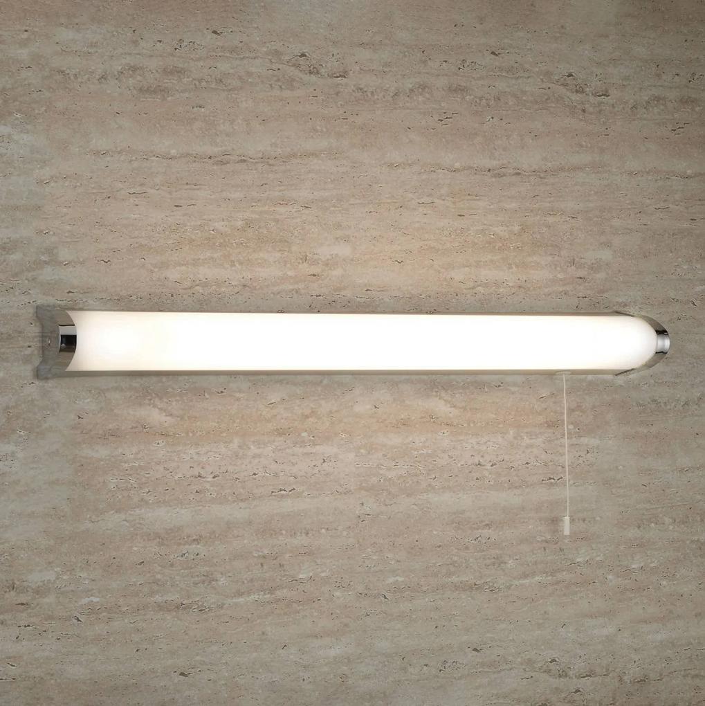 Kúpeľňové svetlo Tilda so šnúrovým vypínačom