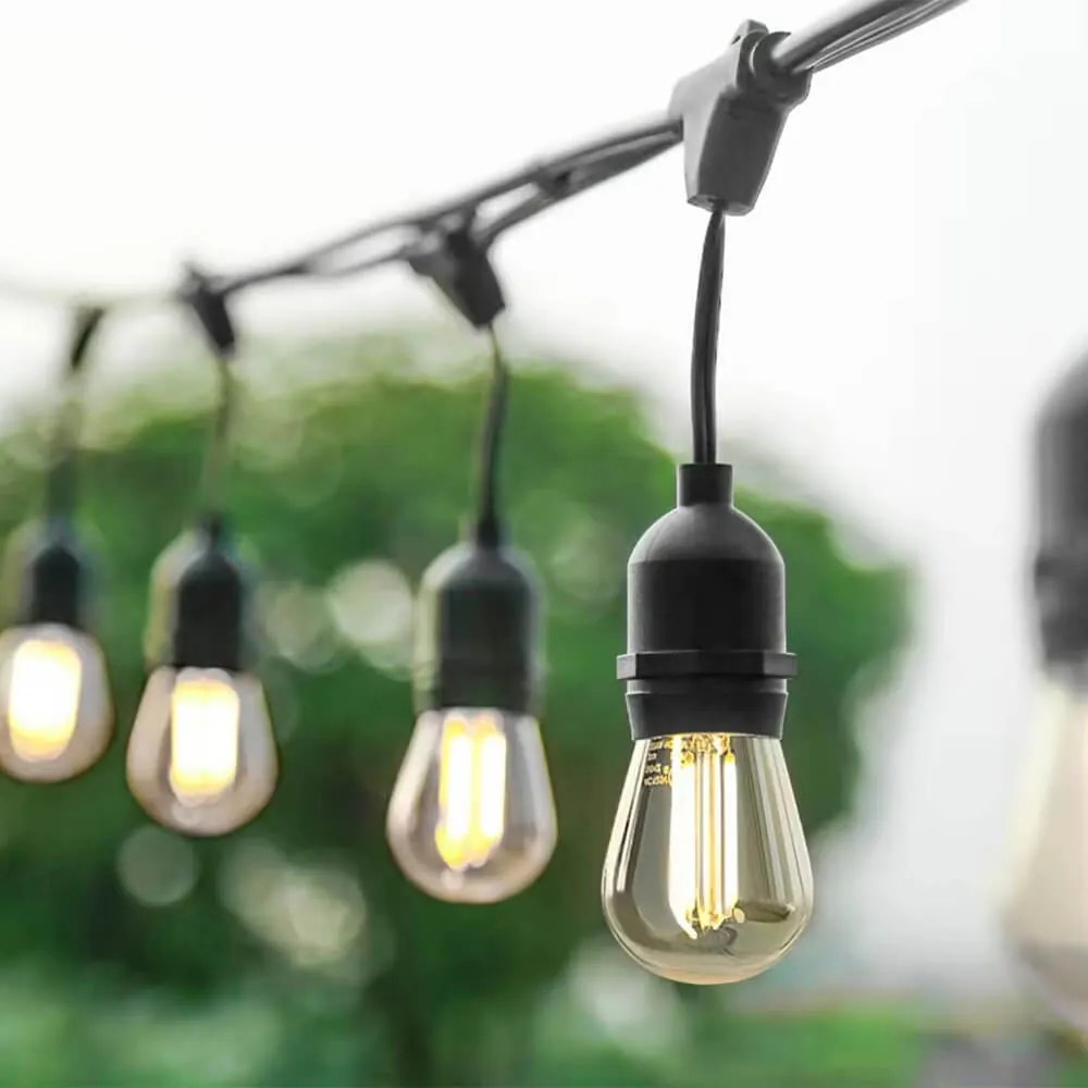 Vonkajší solárny dekoratívny svetelný reťazec, 15 ks E27 LED žiaroviek, 15m