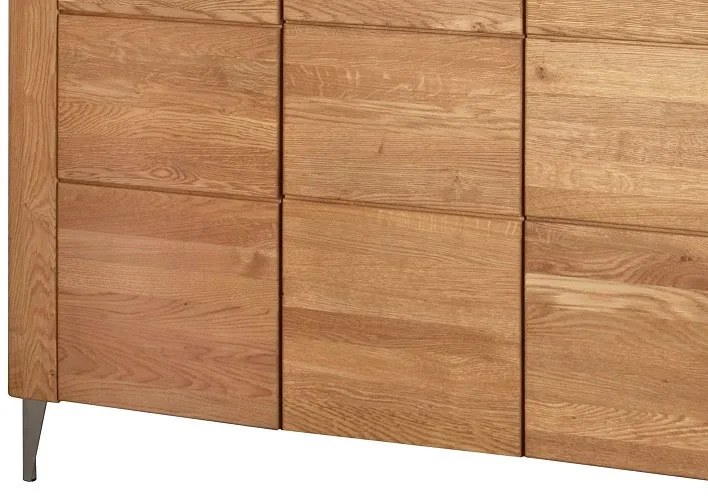 Vitrína s barom Latina 48 z masívu 126 cm dub medový