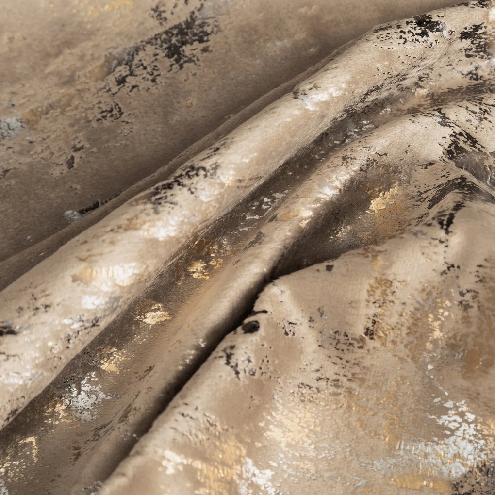 ZATEMŇOVACÍ ZÁVES NA KRÚŽKOCH TAMI 140X250 CM HNEDÁ