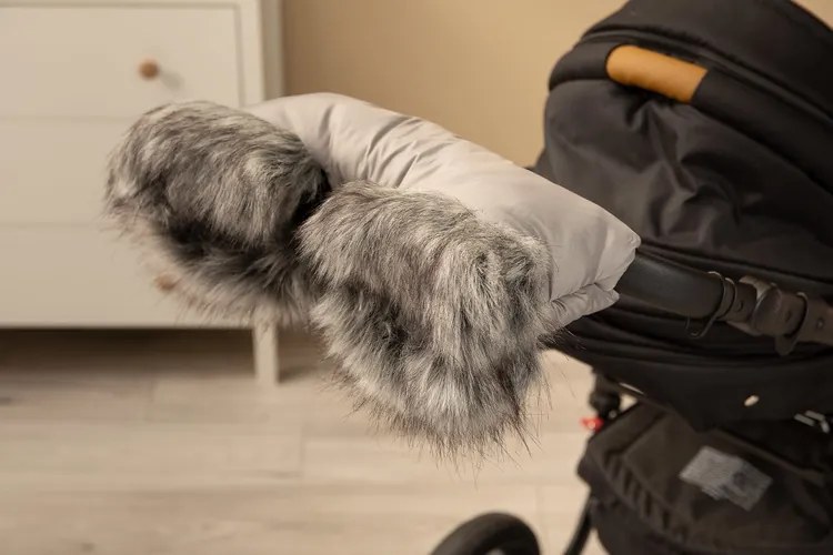 Sensillo Rukávnik na kočík Jednofarebný s kožušinkou Farba: Tmavosivá