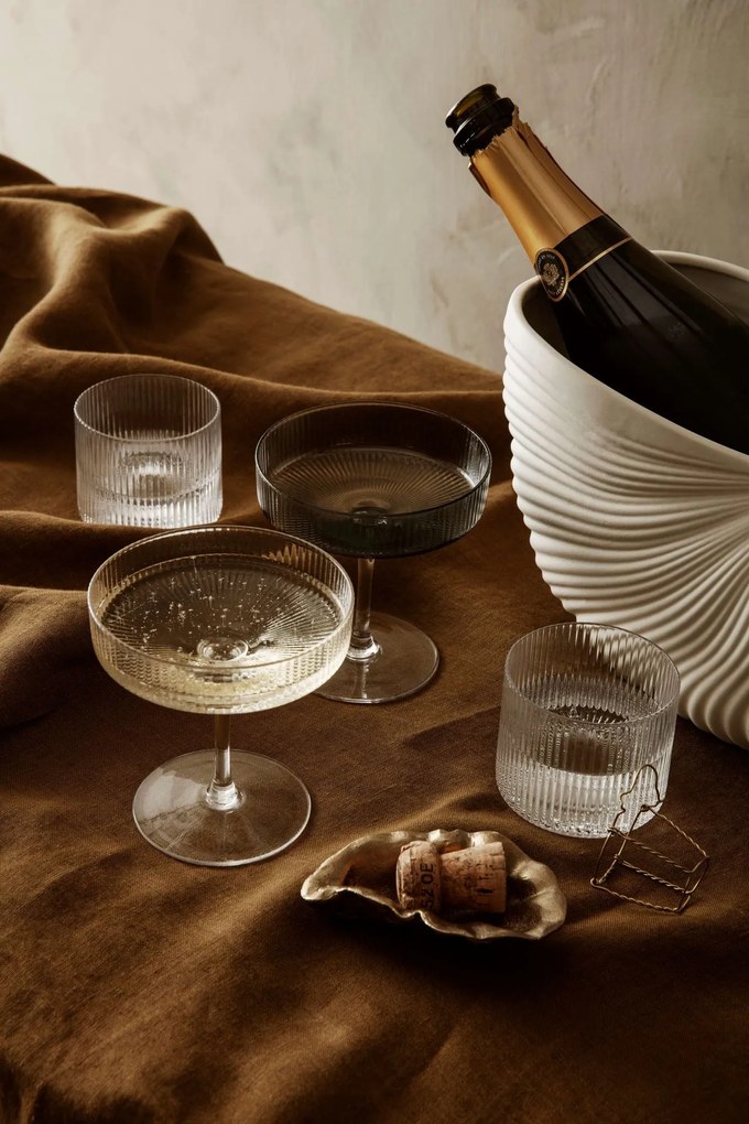 ferm LIVING Pohár na vodu RIPPLE číra 4 x 200 ml