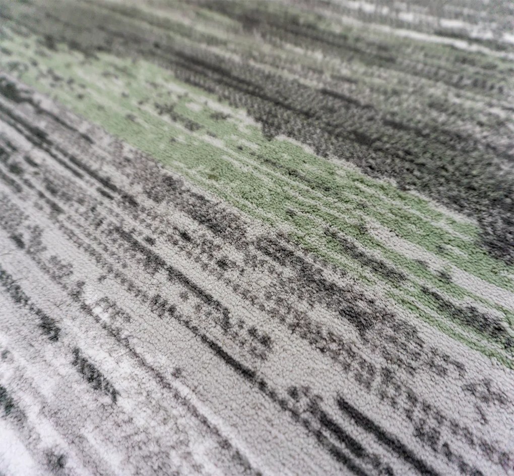 Koberec Accra 6505 Grey Green – zelený vzorovaný obdĺžnik Rozmer: 80x150 cm
