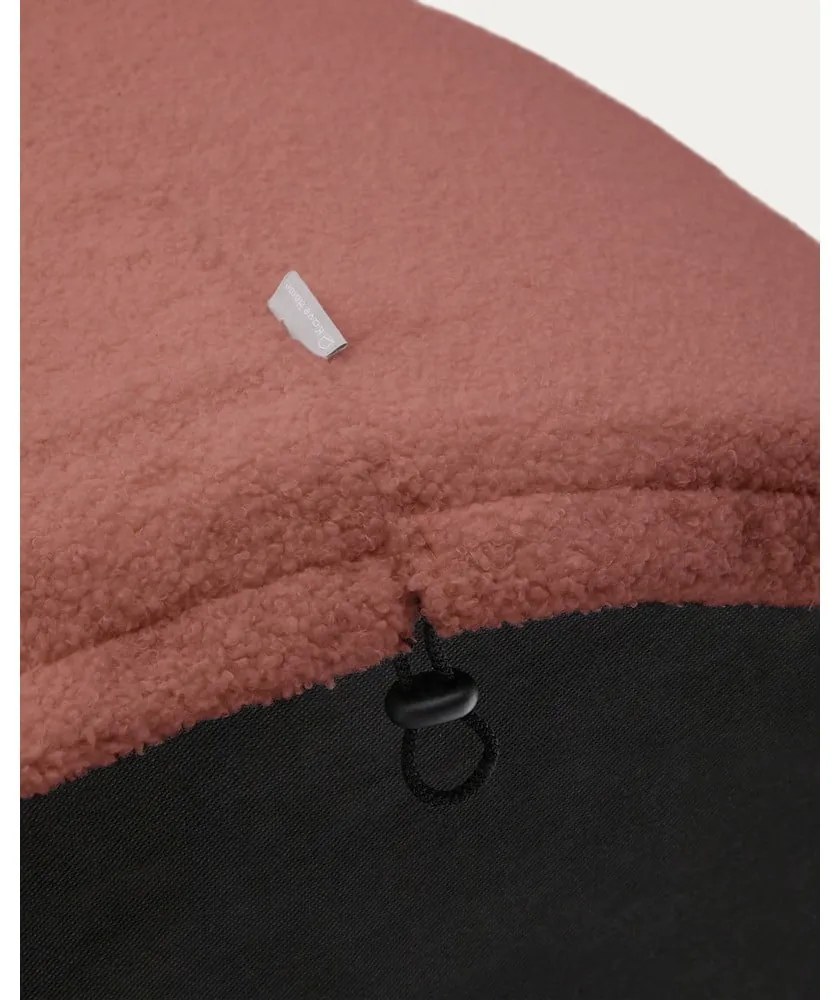 Taburet v terakotovej farbe z textílie buklé Kaeli – Kave Home