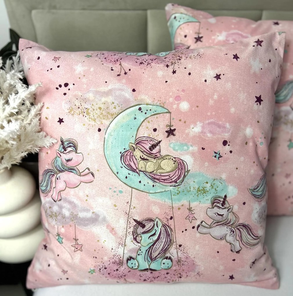 INTERMEDIC SK Posteľná obliečka Unicorn na vankúšik 40x40cm