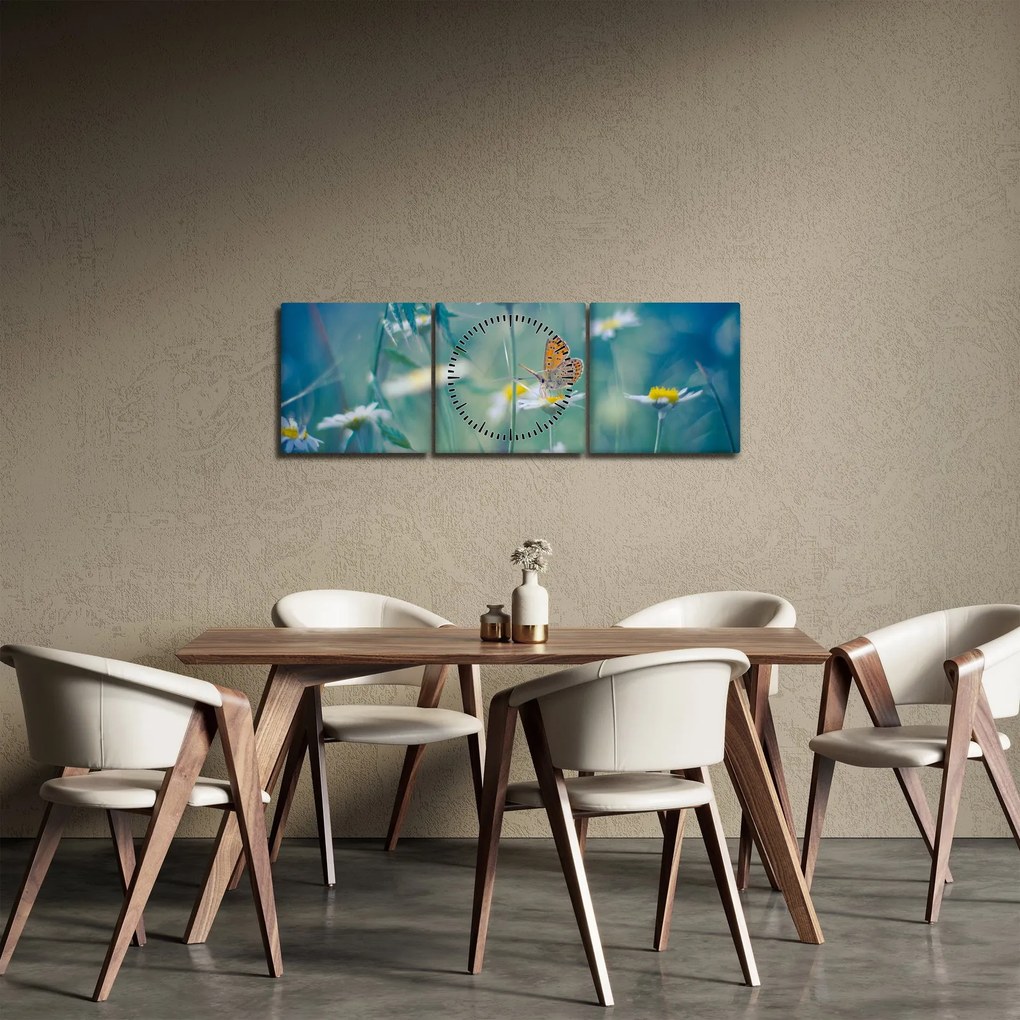 Obraz - Motýľ na sedmokráske (s hodinami) (90x30 cm)