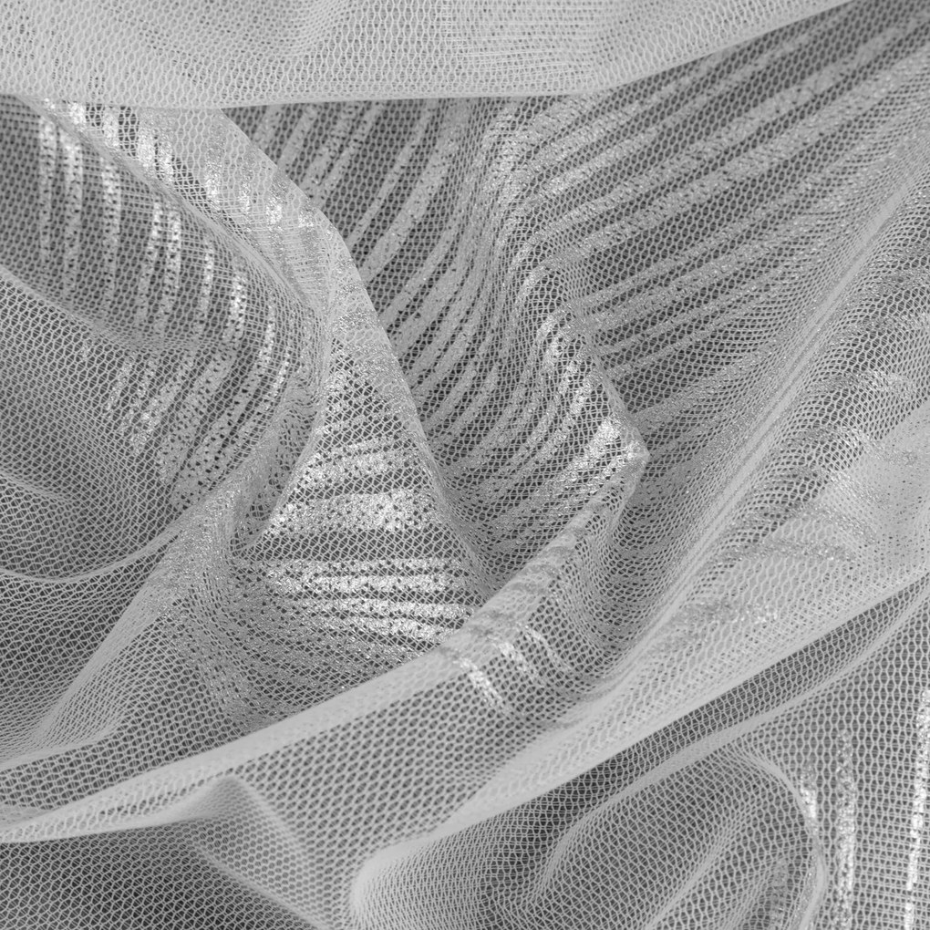 ZÁCLONA NA KRÚŽKOCH HELEN 140X260 CM LISTY