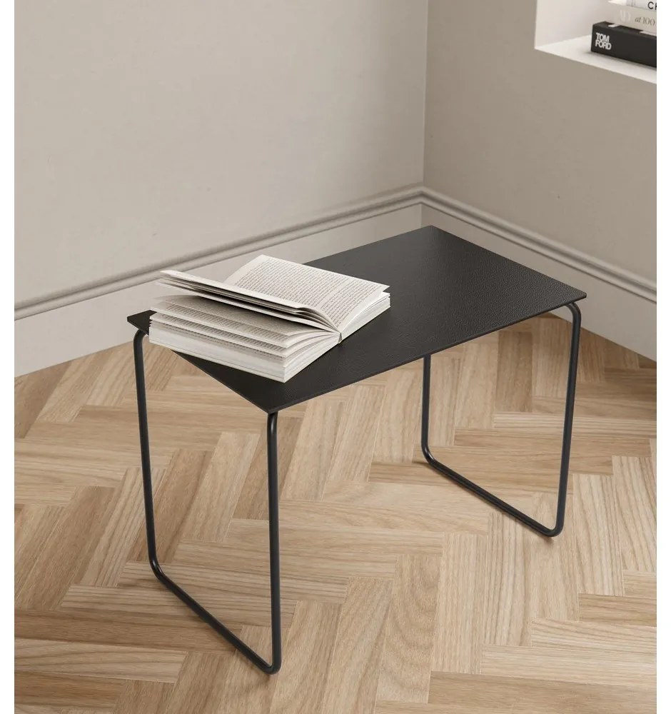 Čierna lavica Bull – LIND DNA