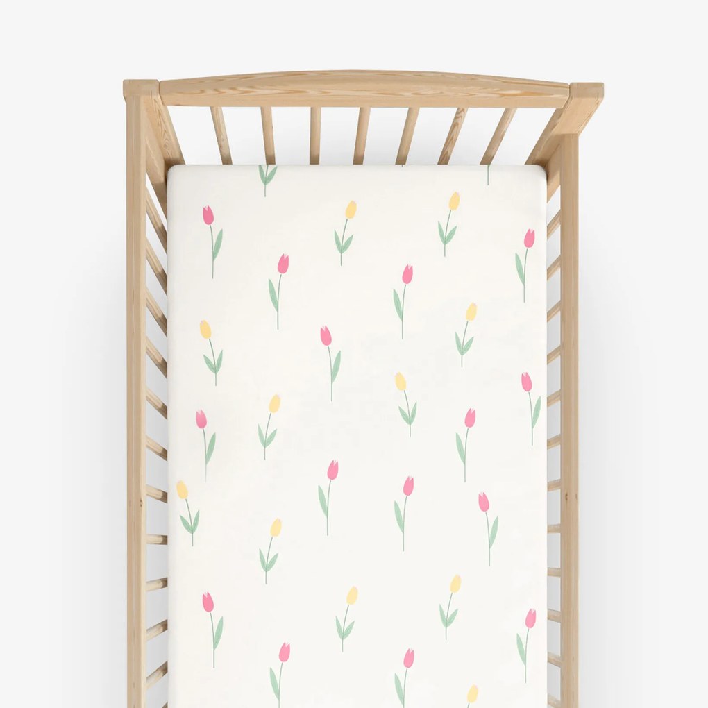 Goldea detská bavlnená napínacia plachta - tulipány 60 x 120 cm