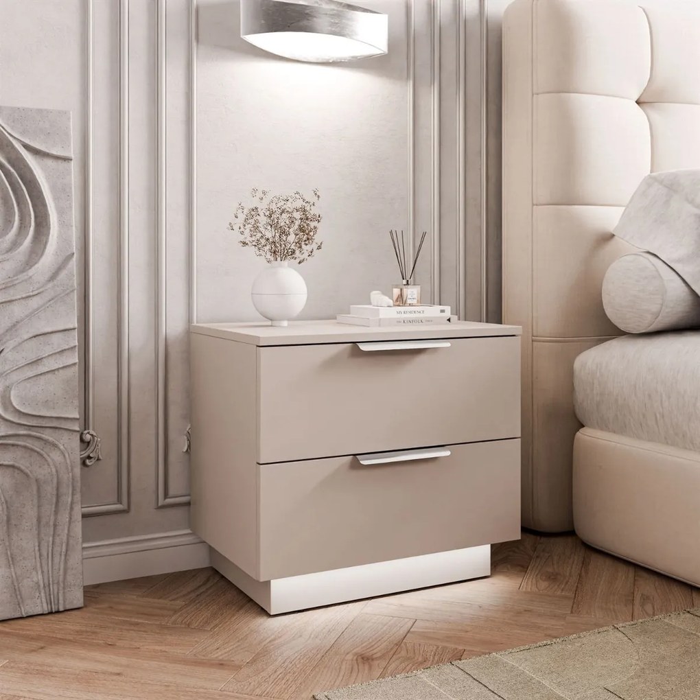 NOČNÝ STOLÍK MARION 2S KAŠMÍR STRIEBORNÉ ÚCHYTKY LED