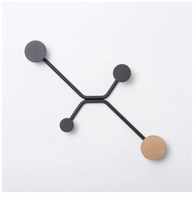 Čierny nástenný vešiak Gazzda Hook