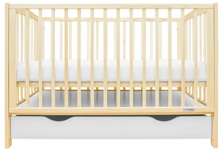 New Baby Detská postieľka Lilly so sťahovacou bočnicou a zásuvkou, prírodná