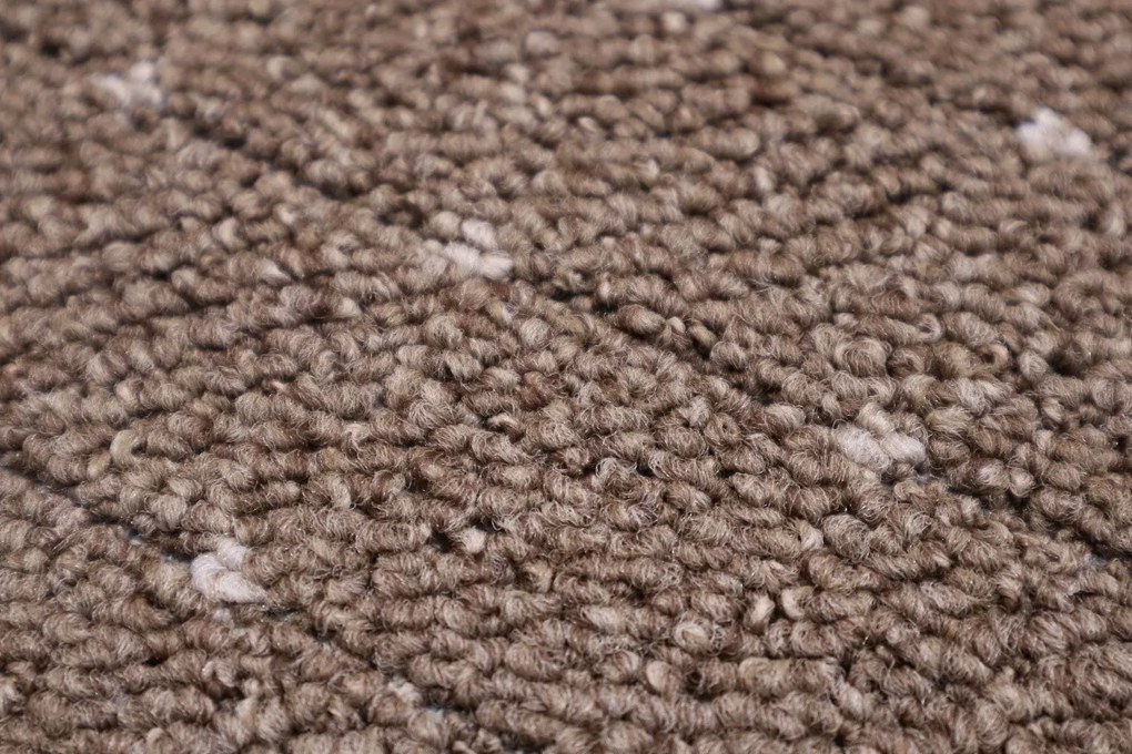 Condor Carpets, Koberec metráž Udinese hnedý - neúčtujeme odrezky z role, na mieru, šíře 4m,na mieru, neúčtujeme odrezky, hnedá, filc, chodba / predsieň