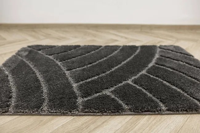 Kúpeľňový koberček Sash Sage tmavosivý, pruhy