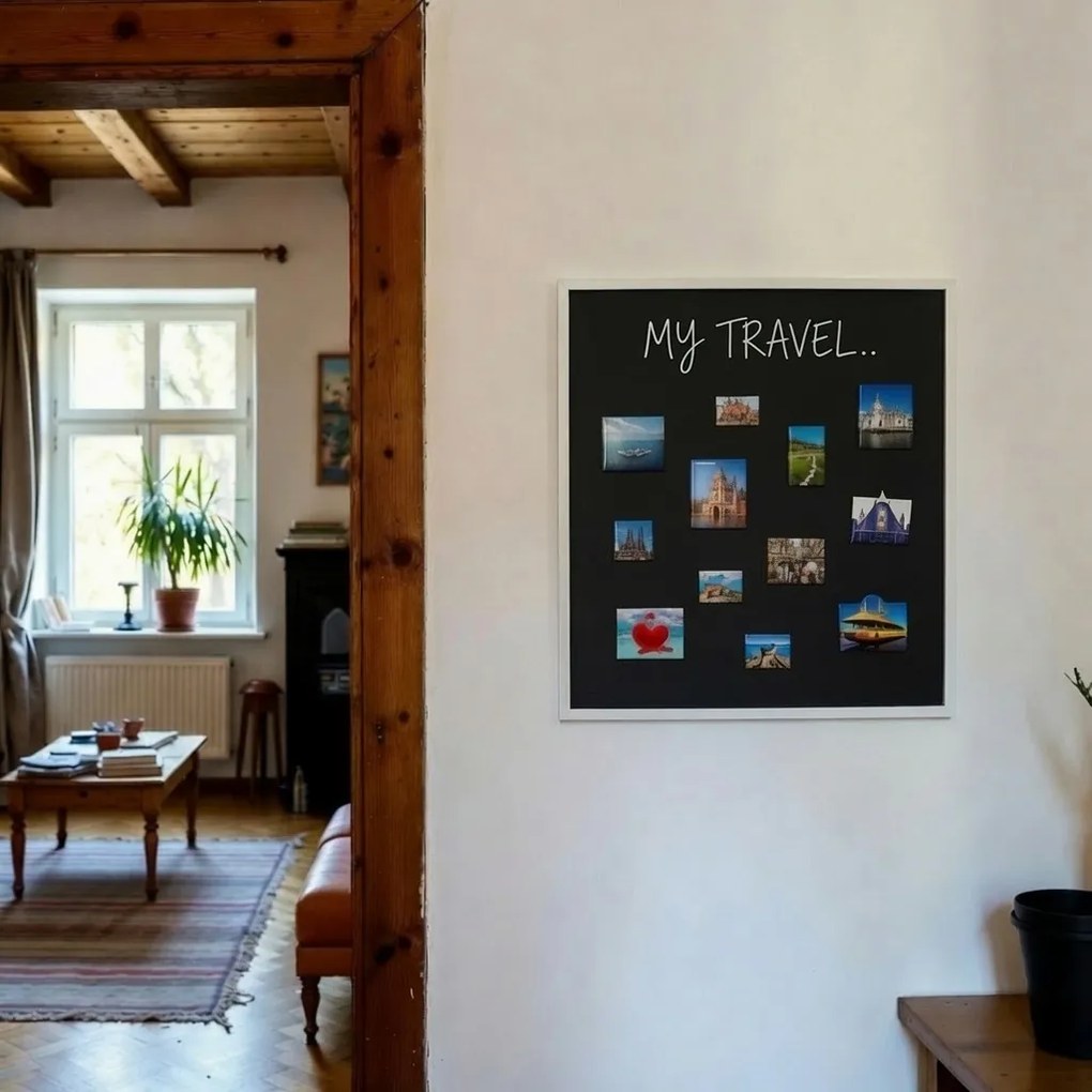 Toptabule.sk Čierna tabuľa na magnetky v drevenom bielom ráme COLOR 40x40 cm