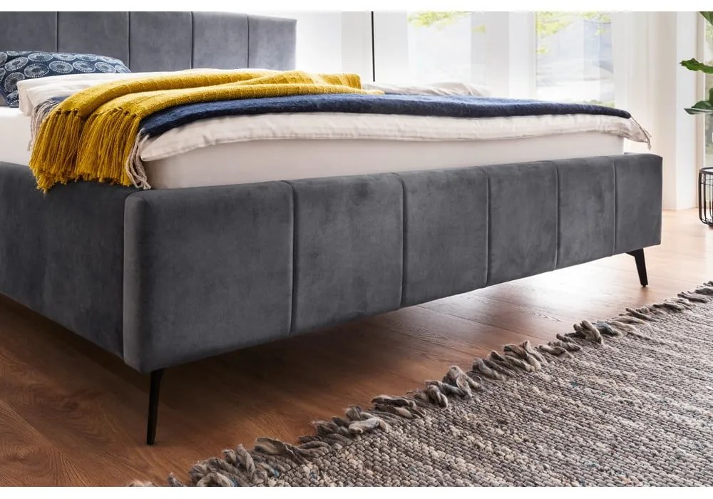 Antracitová čalúnená dvojlôžková posteľ s úložným priestorom s roštom 160x200 cm Lizzano – Meise Möbel