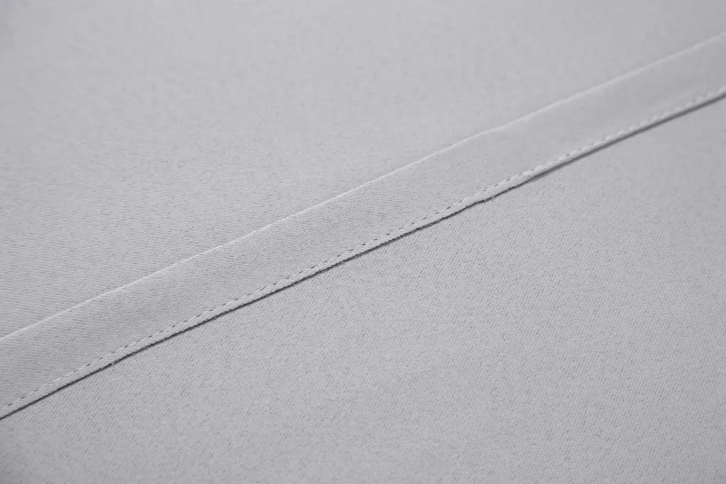 Svetlosivý záves OXFORD 140x270 cm Zavesenie: Riasiaca páska