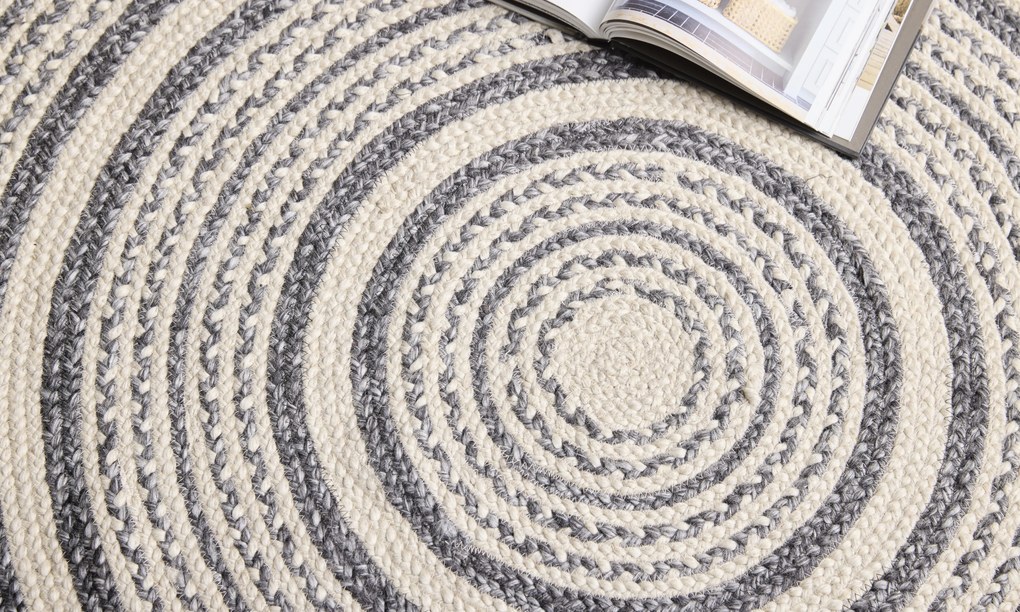 Diamond Carpets India, Ručne viazaný kusový koberec Soma SM04 Silver Black kruh, 240x240 (priemer) kruh, béžová, chodba / predsieň