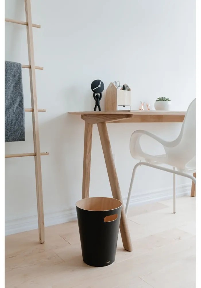 Čierny kancelársky odpadkový kôš 7,5 l Woodrow – Umbra