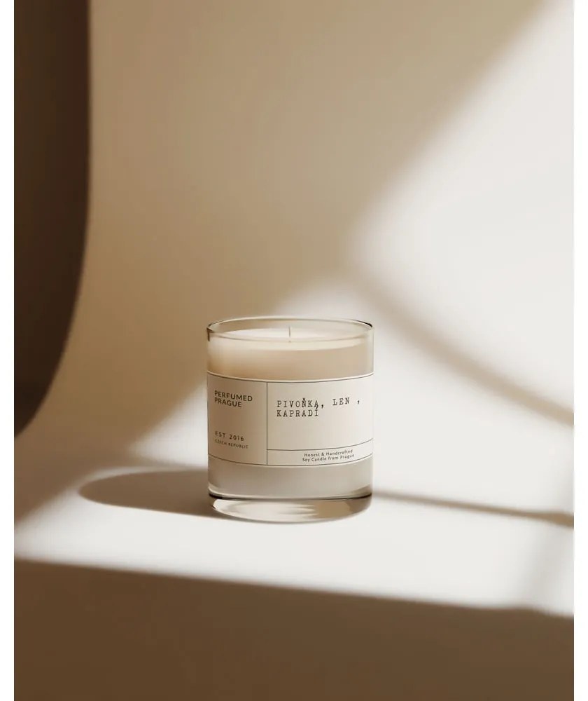 Vonná sójová sviečka doba horenia 40 h #68 Peony, Linen, Fern – Perfumed Prague