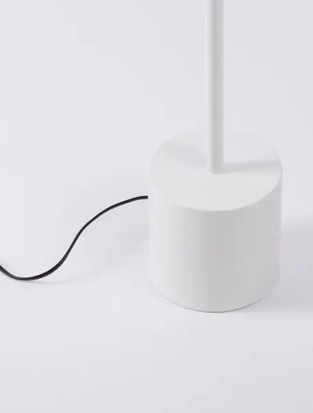 LED bielo-čierna stojaca lampa Vetro