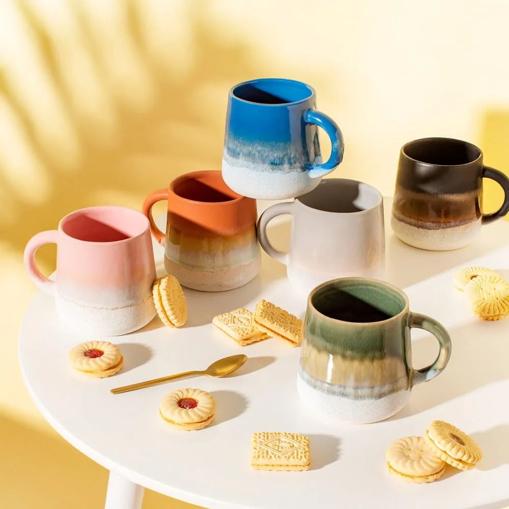 Hrnček v terakotovej farbe z kameniny 360 ml Mojave – Sass &amp; Belle