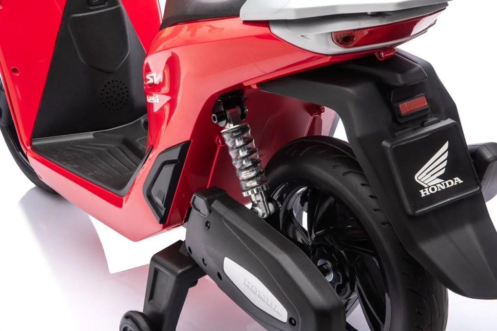 Ramiz Skúter Honda SH125i červený