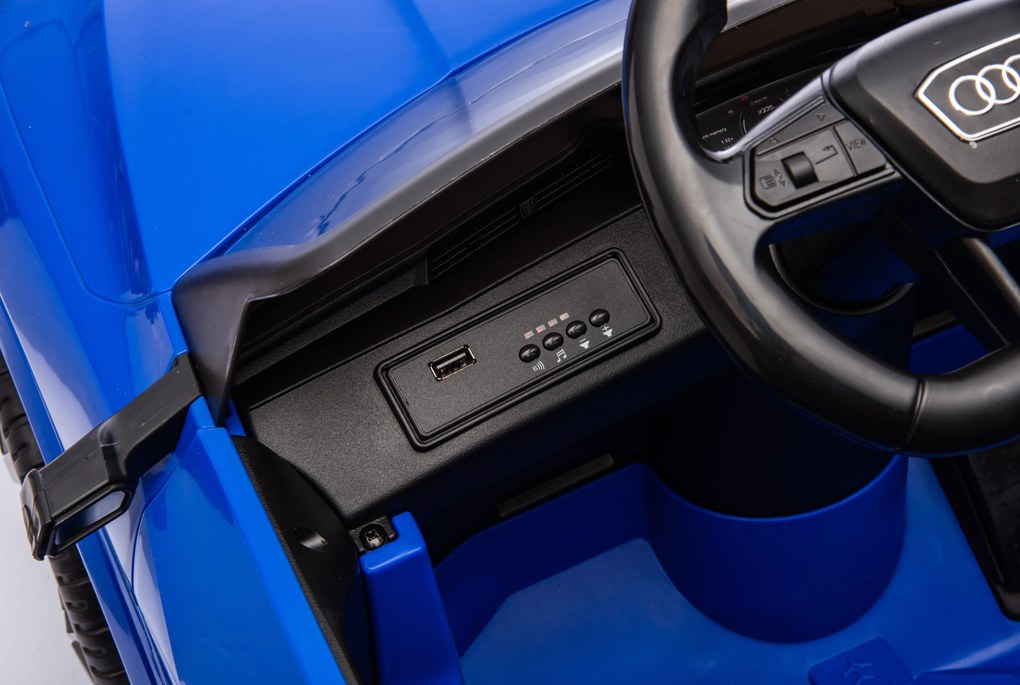 Elektrické autíčko Audi RS Q8 modré