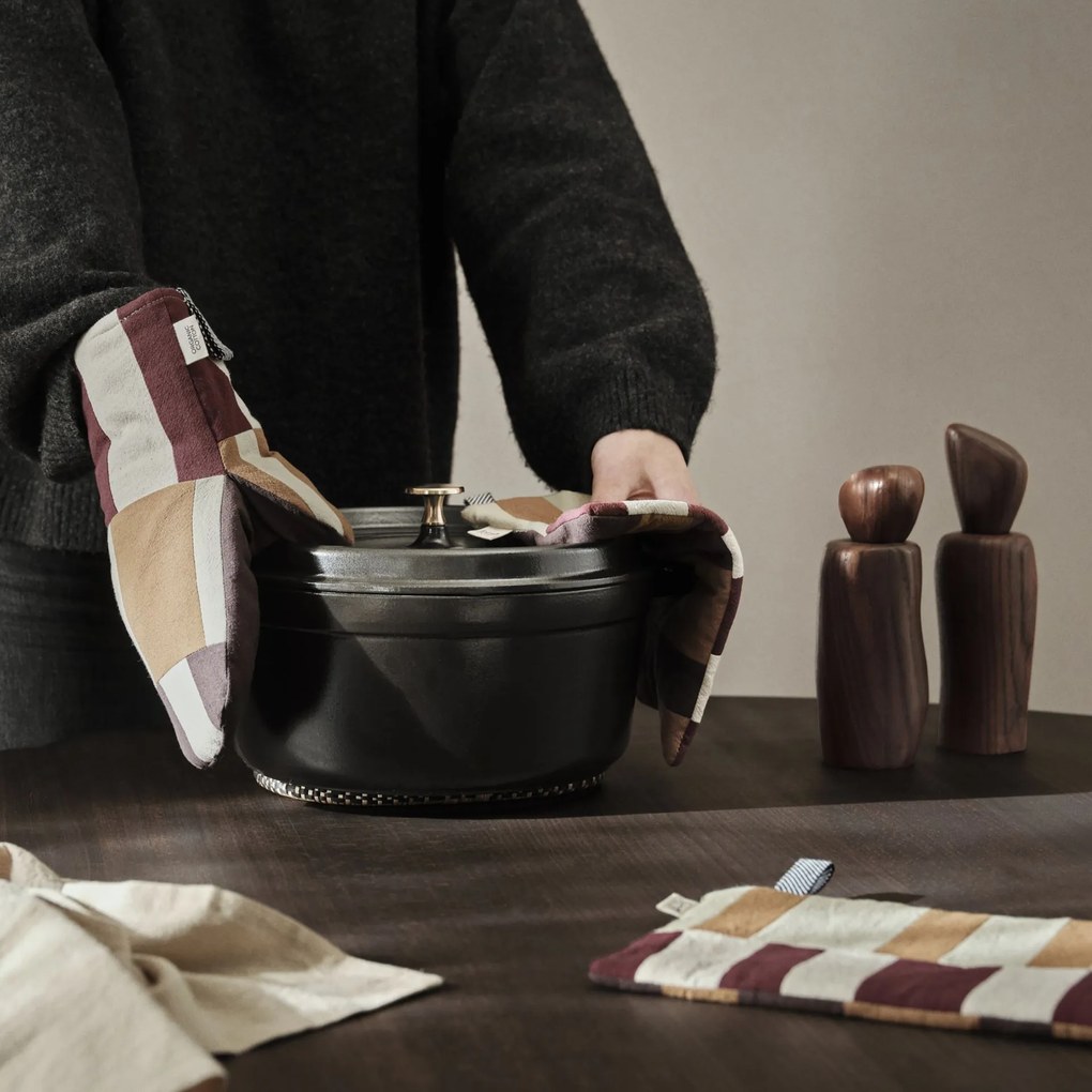 Ferm Living Chňapka z organickej bavlny Patchwork