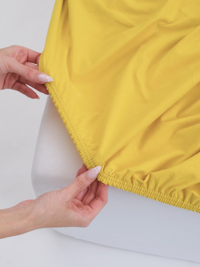 Jersey prostěradlo s elastanem 160 × 200 cm – hořčicové