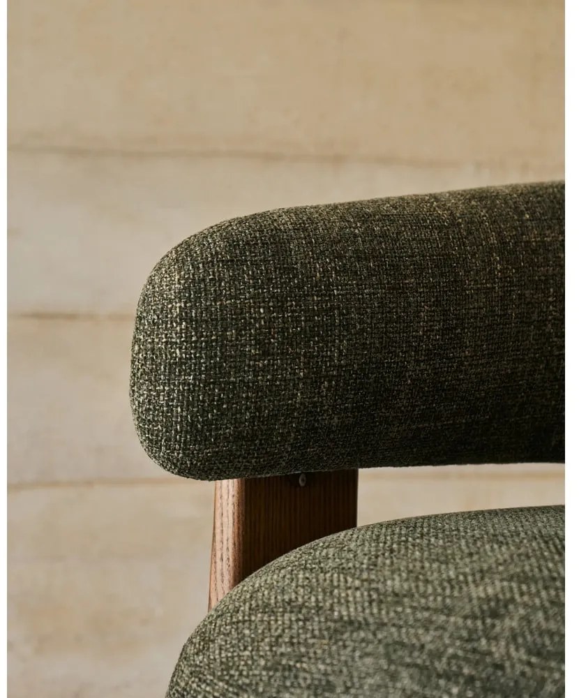 Zelené ženilkové kreslo Granite – Kave Home