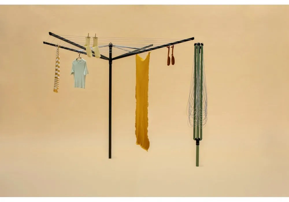 Antracitový vonkajší sušiak na bielizeň 50 m Topspinner – Brabantia