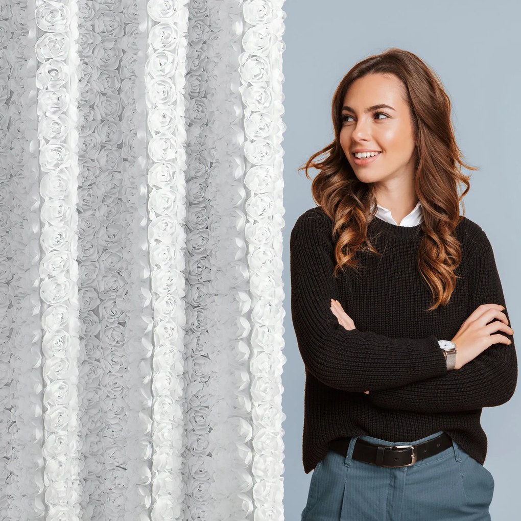 ZÁCLONA NA KRÚŽKOCH EVA MINGE ROSES6 140X250 CM BIELA